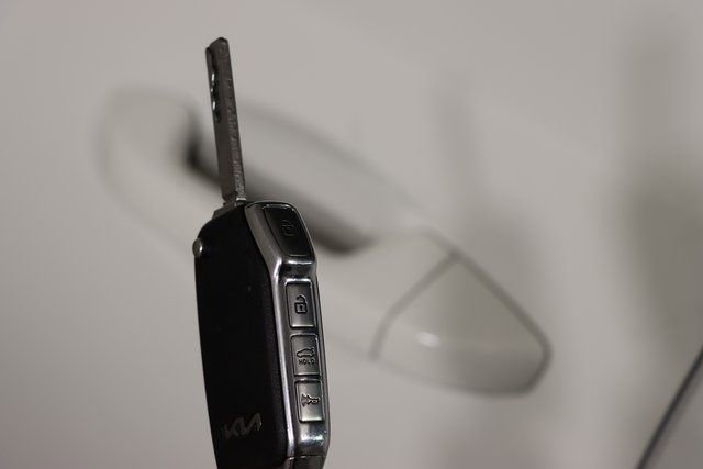 Certified 2024 Kia Forte LX image 33