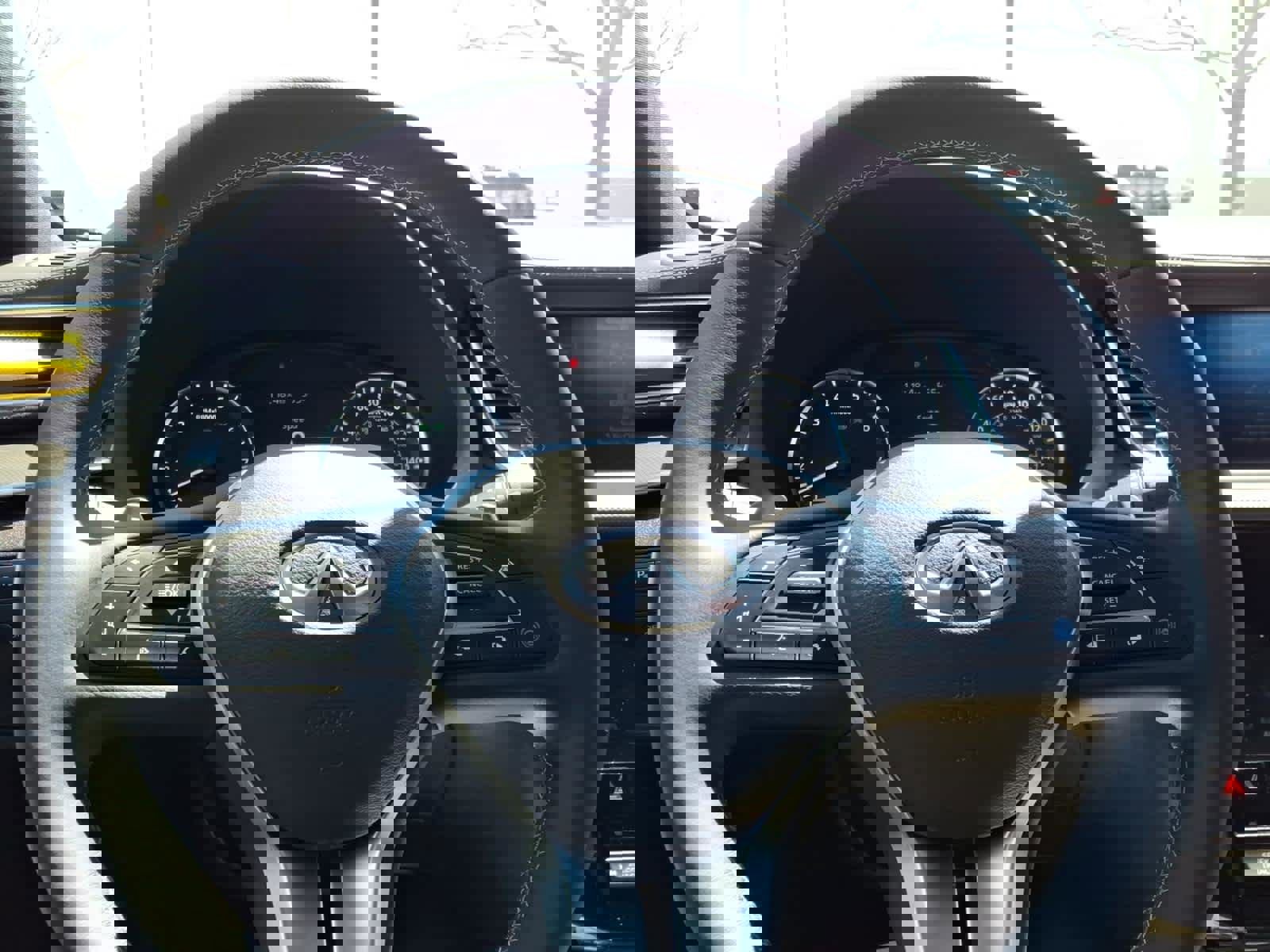 Used 2024 INFINITI QX55 Luxe w/ Cargo Package AWD/4WD image 25