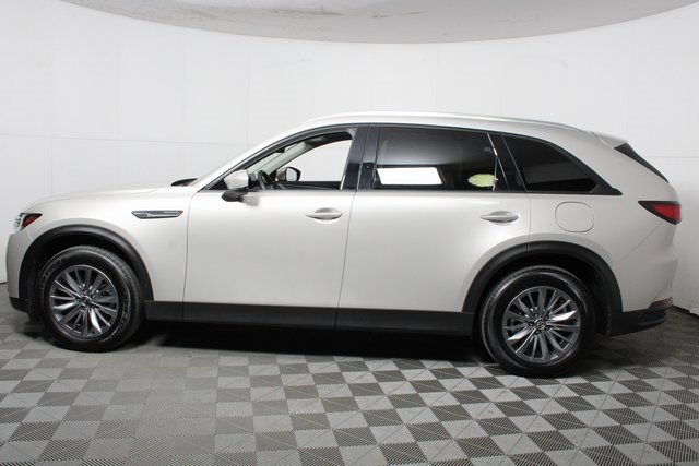 Used 2025 MAZDA CX-90 3.3 Turbo w/ Preferred Package image 4