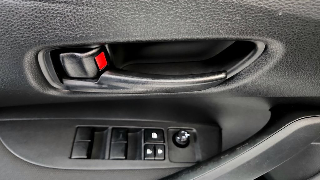 Used 2023 Toyota Corolla LE FWD image 23