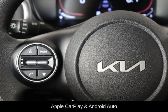 Used 2024 Kia Soul LX w/ Option Group 015 FWD image 11