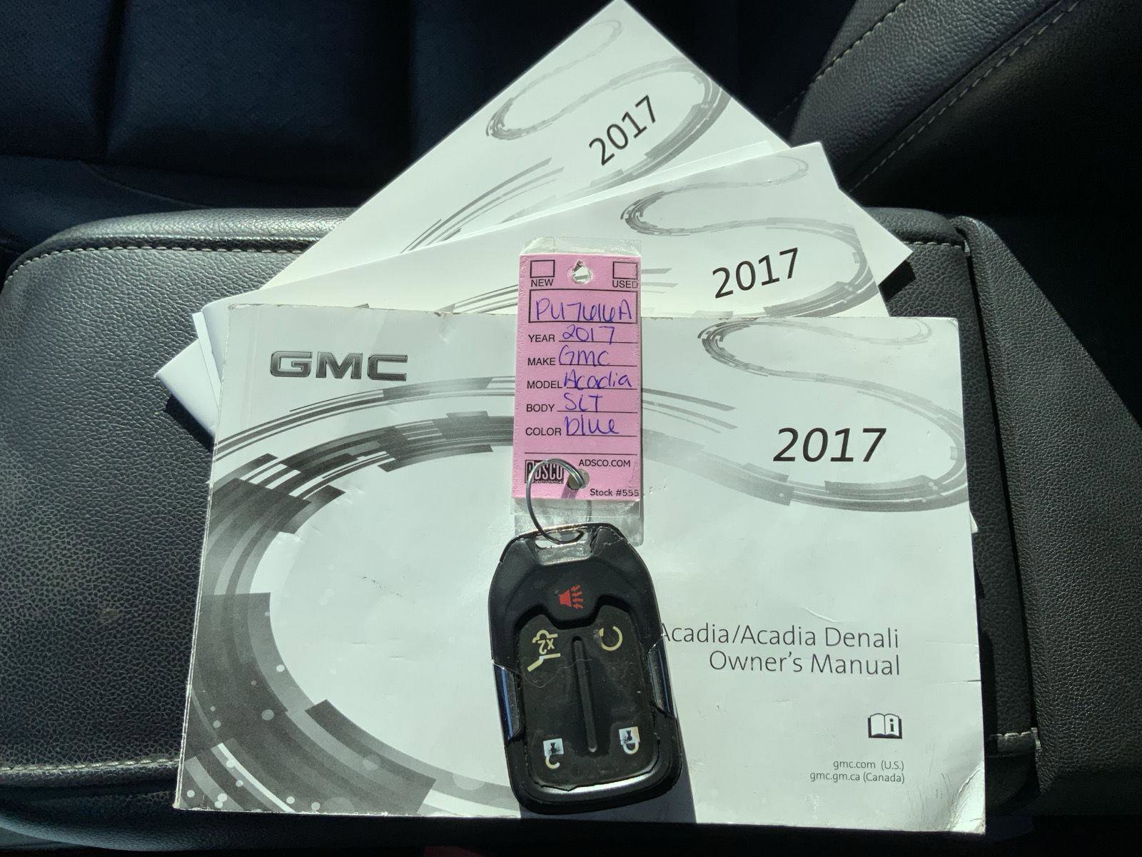 Used 2017 GMC Acadia SLT image 19