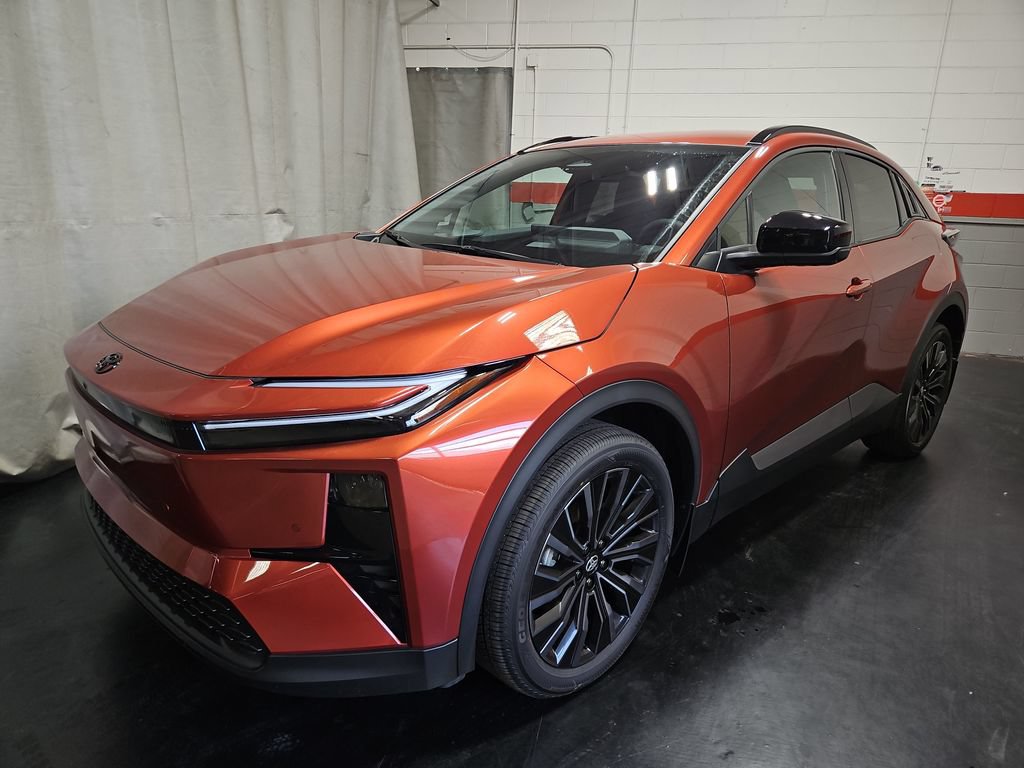 New 2026 Toyota C-HR AWD/4WD image 4