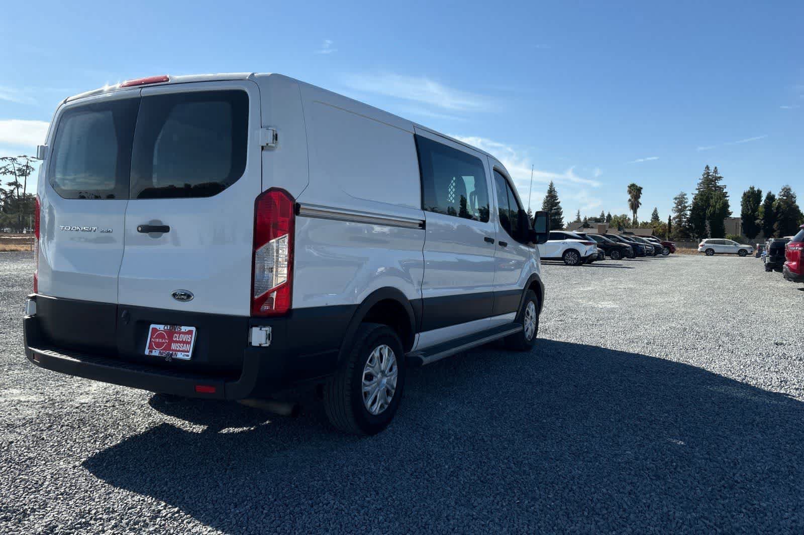 Used 2022 Ford Transit 250 Low Roof w/ Exterior Upgrade Package RWD image 3