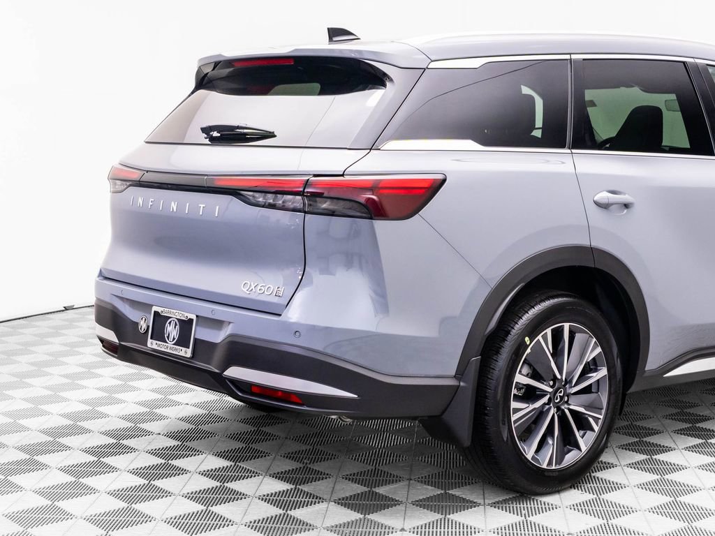 New 2026 INFINITI QX60 Luxe AWD/4WD image 32