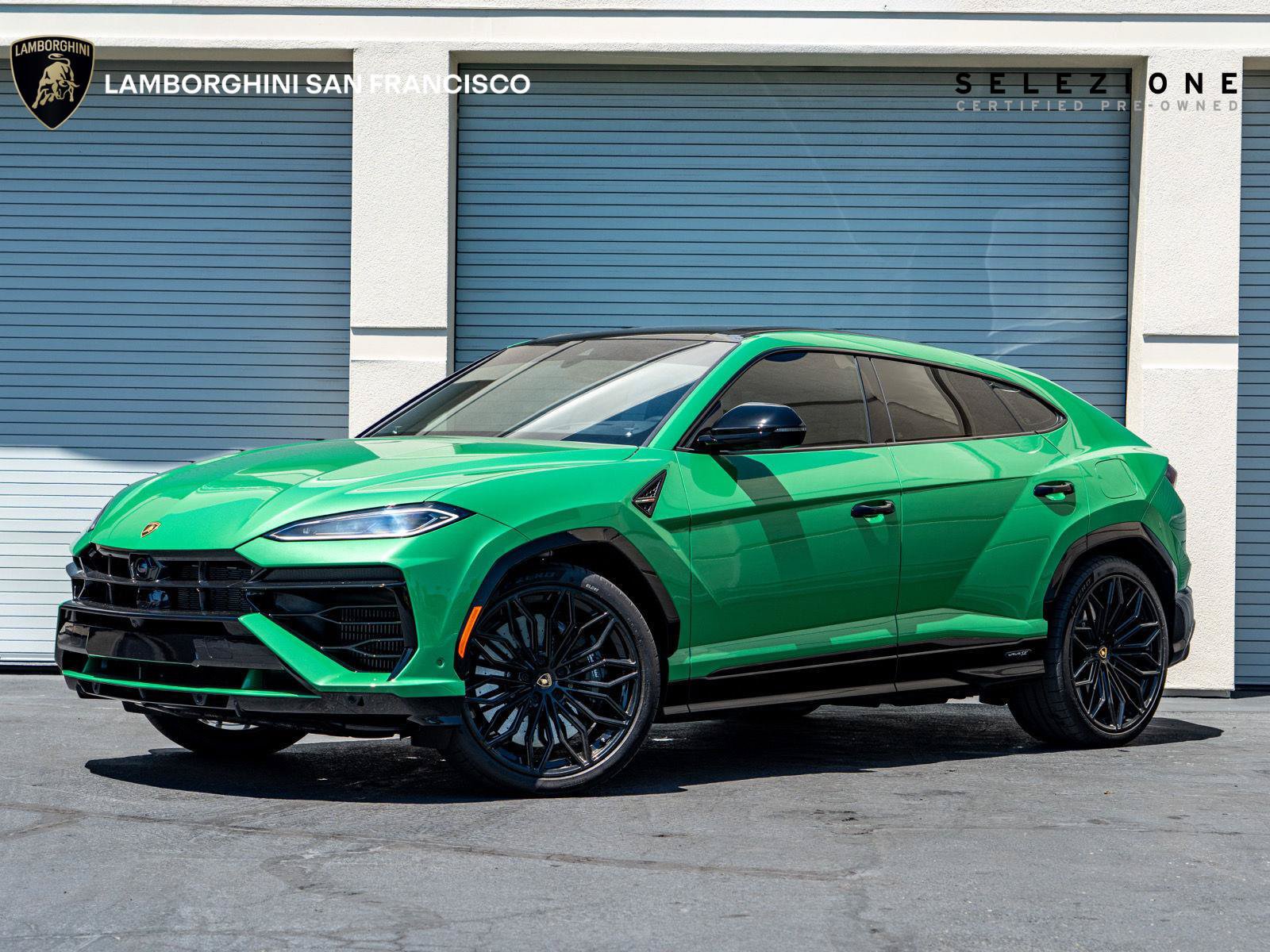 Used 2025 Lamborghini Urus SE AWD/4WD image 7