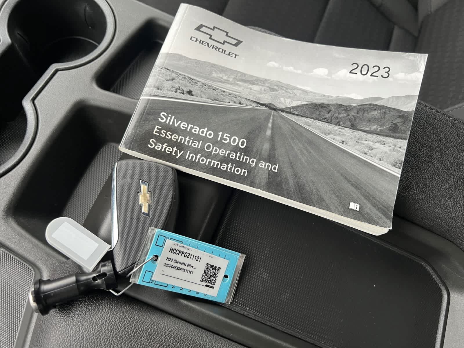 Certified 2023 Chevrolet Silverado 1500 LT AWD/4WD image 11