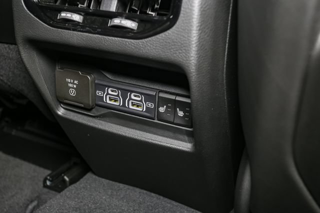 Used 2025 Jeep Grand Cherokee Limited AWD/4WD image 20