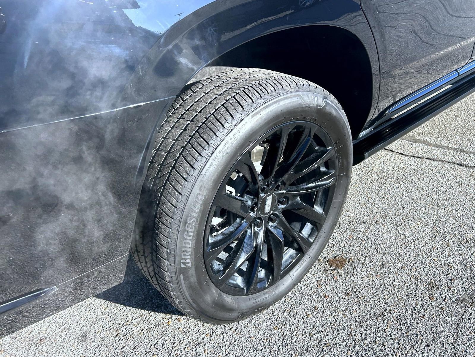 Used 2022 Cadillac Escalade Sport Platinum image 12