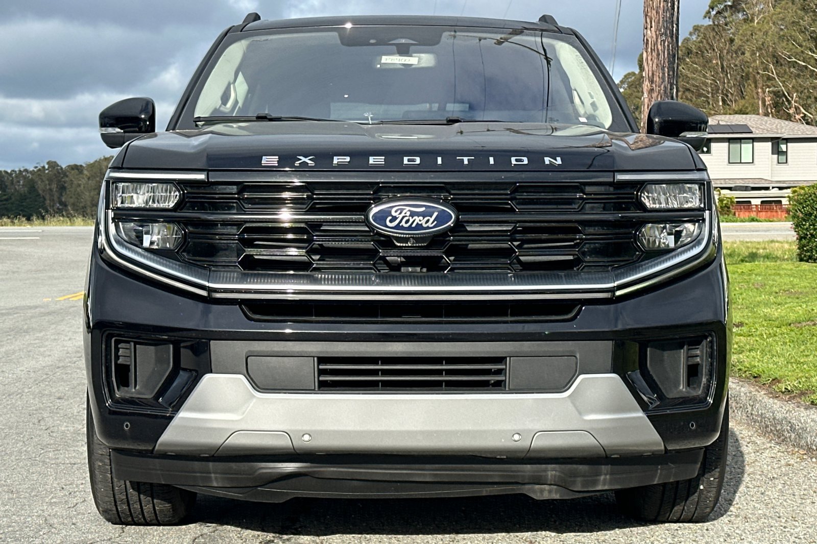 Used 2025 Ford Expedition Max Platinum AWD/4WD image 8