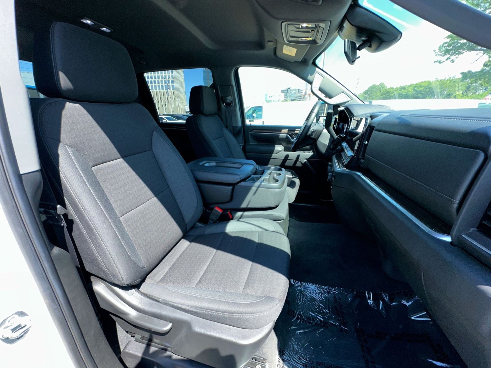 Used 2025 Chevrolet Silverado 2500 LT w/ Convenience Package AWD/4WD image 27