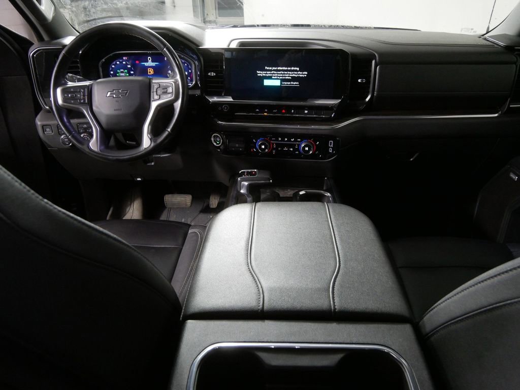 Used 2024 Chevrolet Silverado 1500 RST w/ Convenience Package II image 18