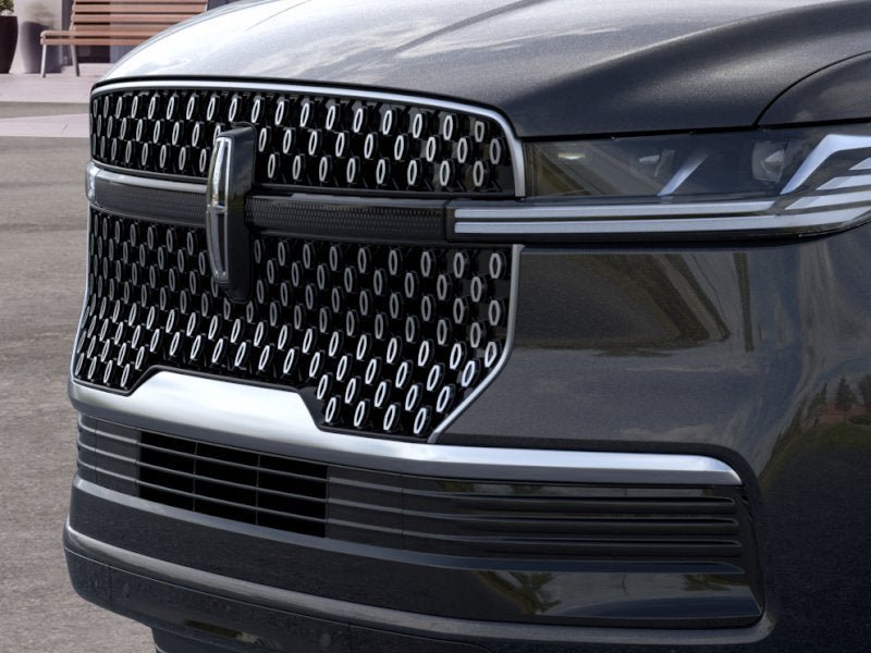 New 2026 Lincoln Navigator L Reserve AWD/4WD image 17