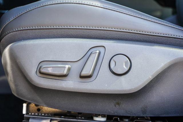 Certified 2025 Kia Niro EX FWD image 21