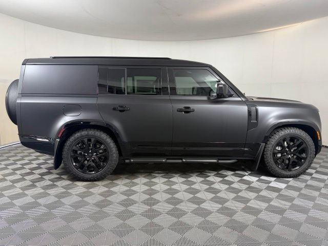 New 2026 Land Rover Defender 130 Outbound AWD/4WD image 8