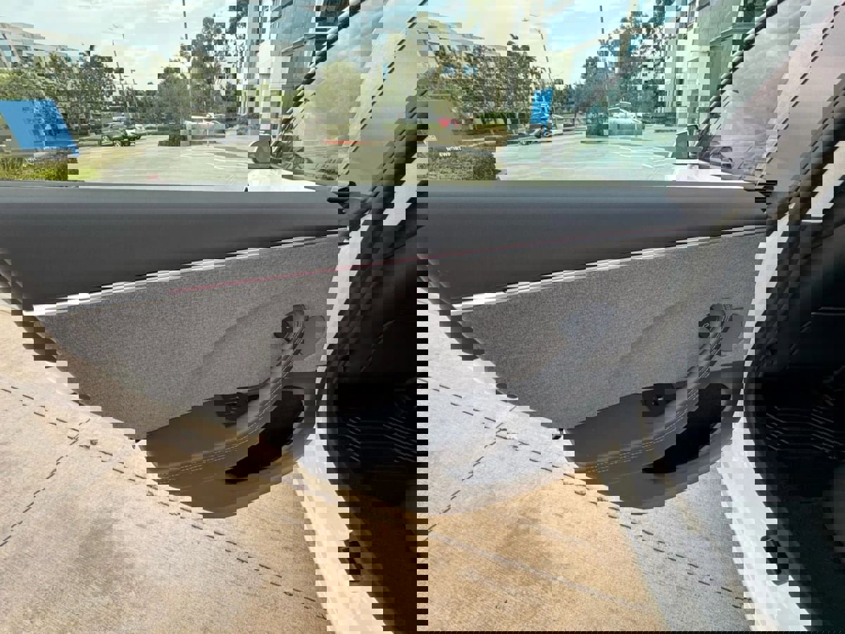 Used 2024 Tesla Model 3 Long Range image 38