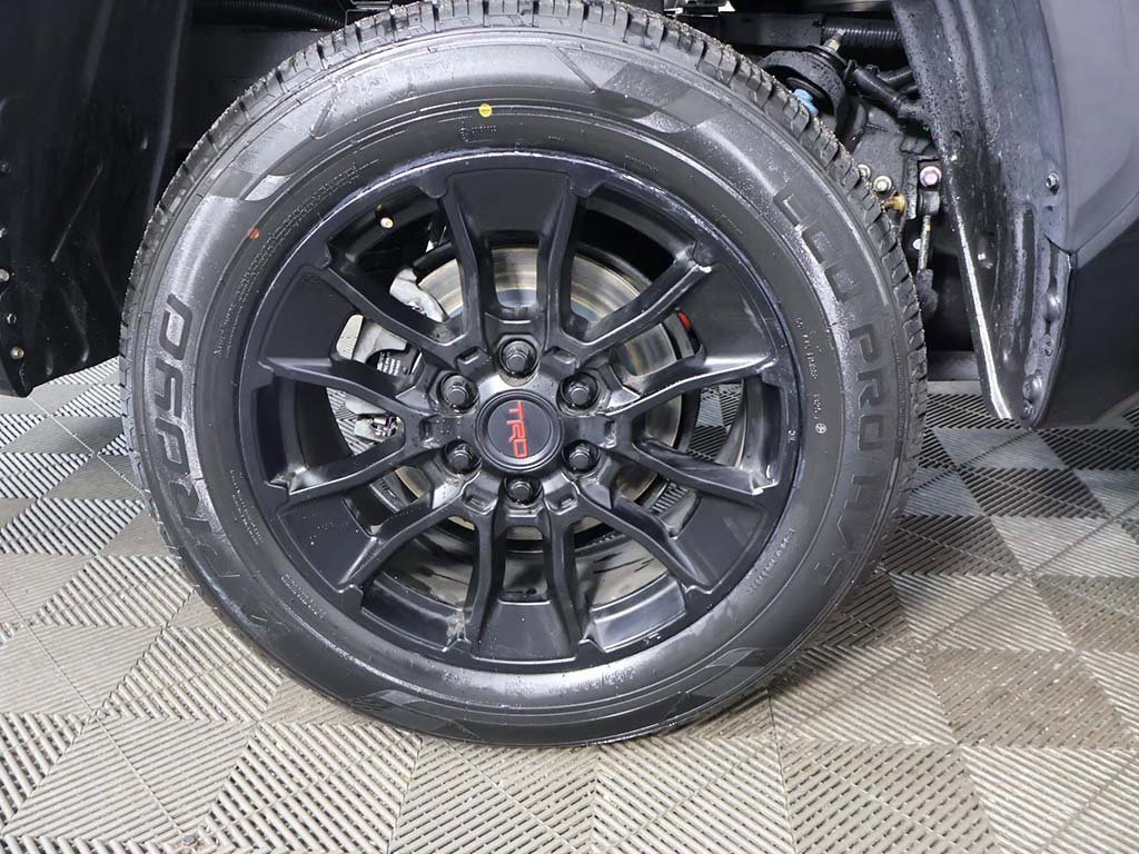 Used 2022 Toyota Tundra Limited w/ TRD Off-Road Package image 22