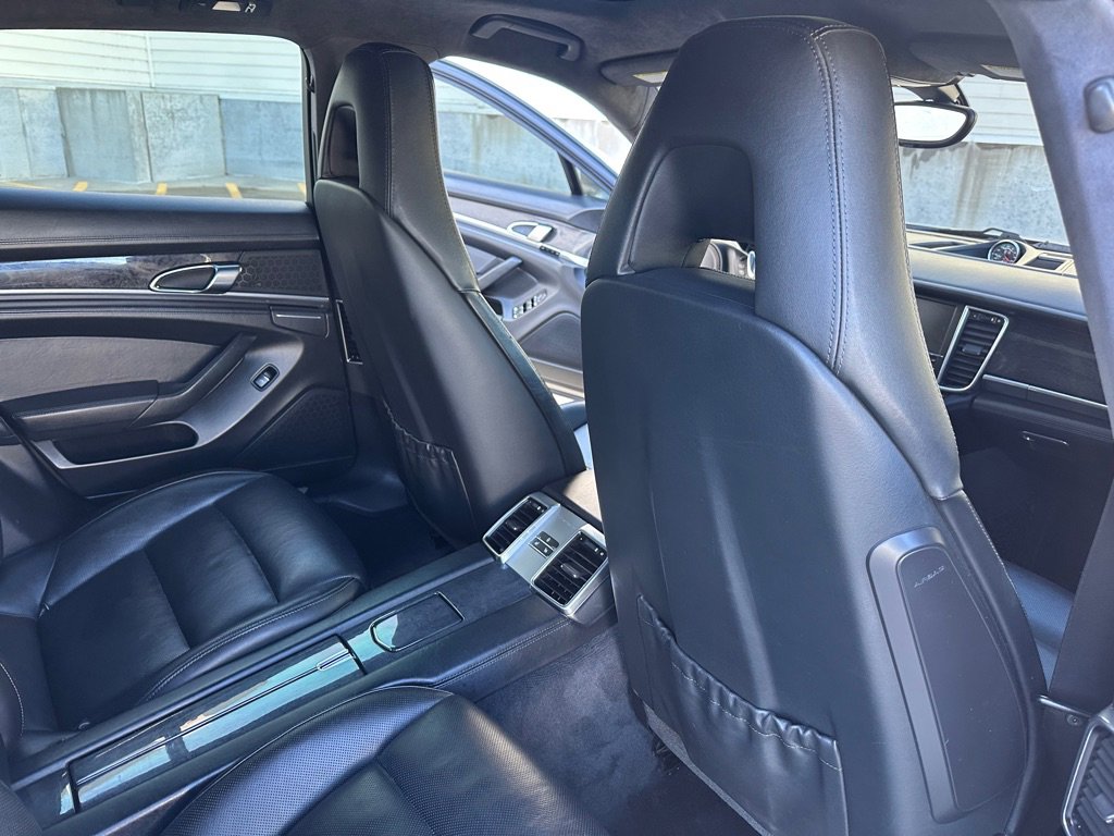 Used 2013 Porsche Panamera GTS image 23