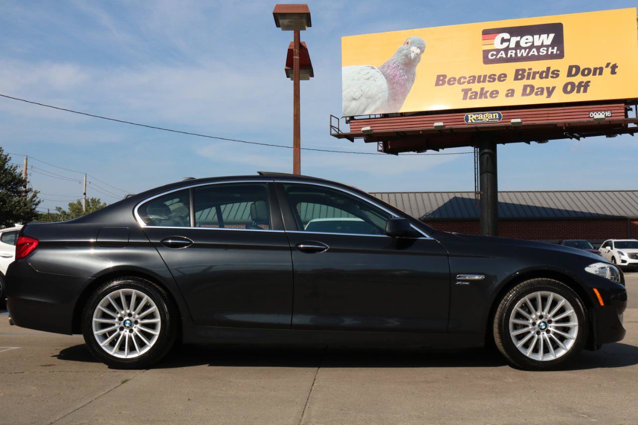 Used 2012 BMW 535i xDrive Sedan AWD/4WD image 7
