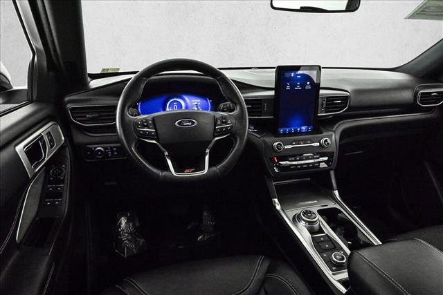 Used 2020 Ford Explorer ST w/ ST Street Pack image 19