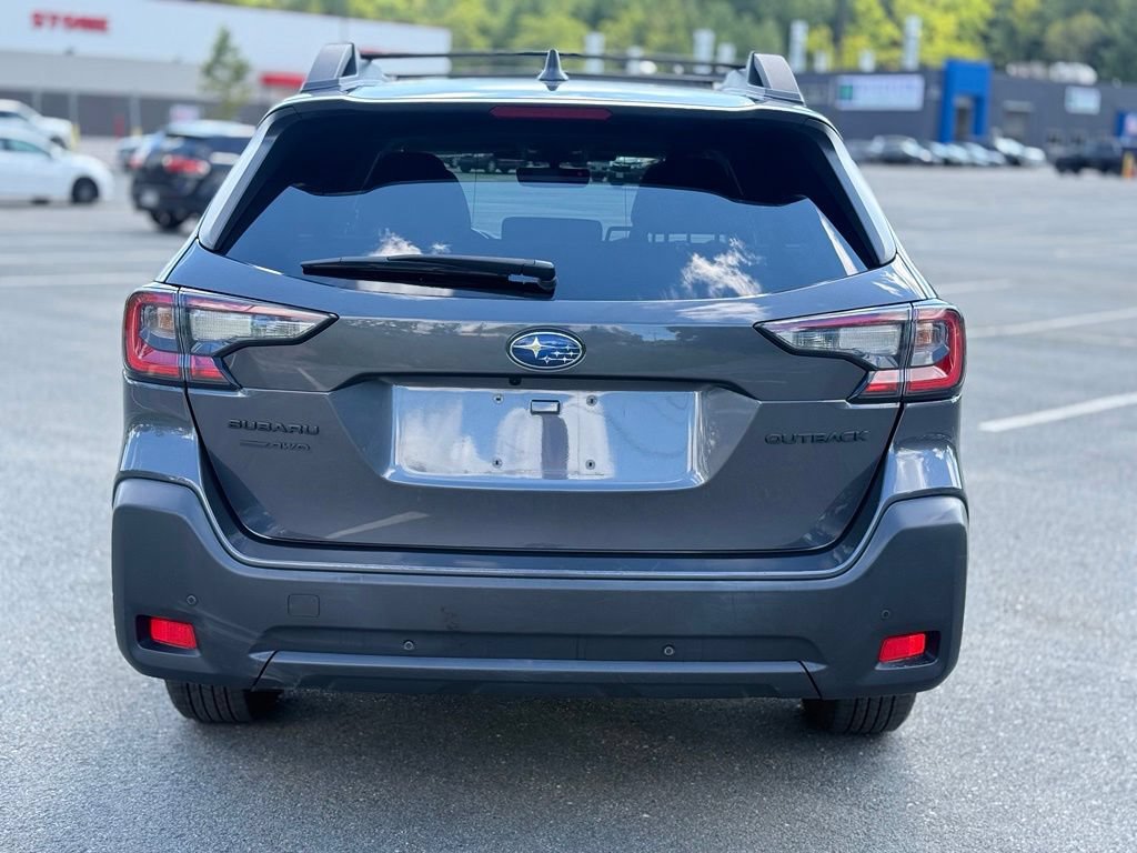 Used 2023 Subaru Outback Onyx Edition AWD/4WD image 5