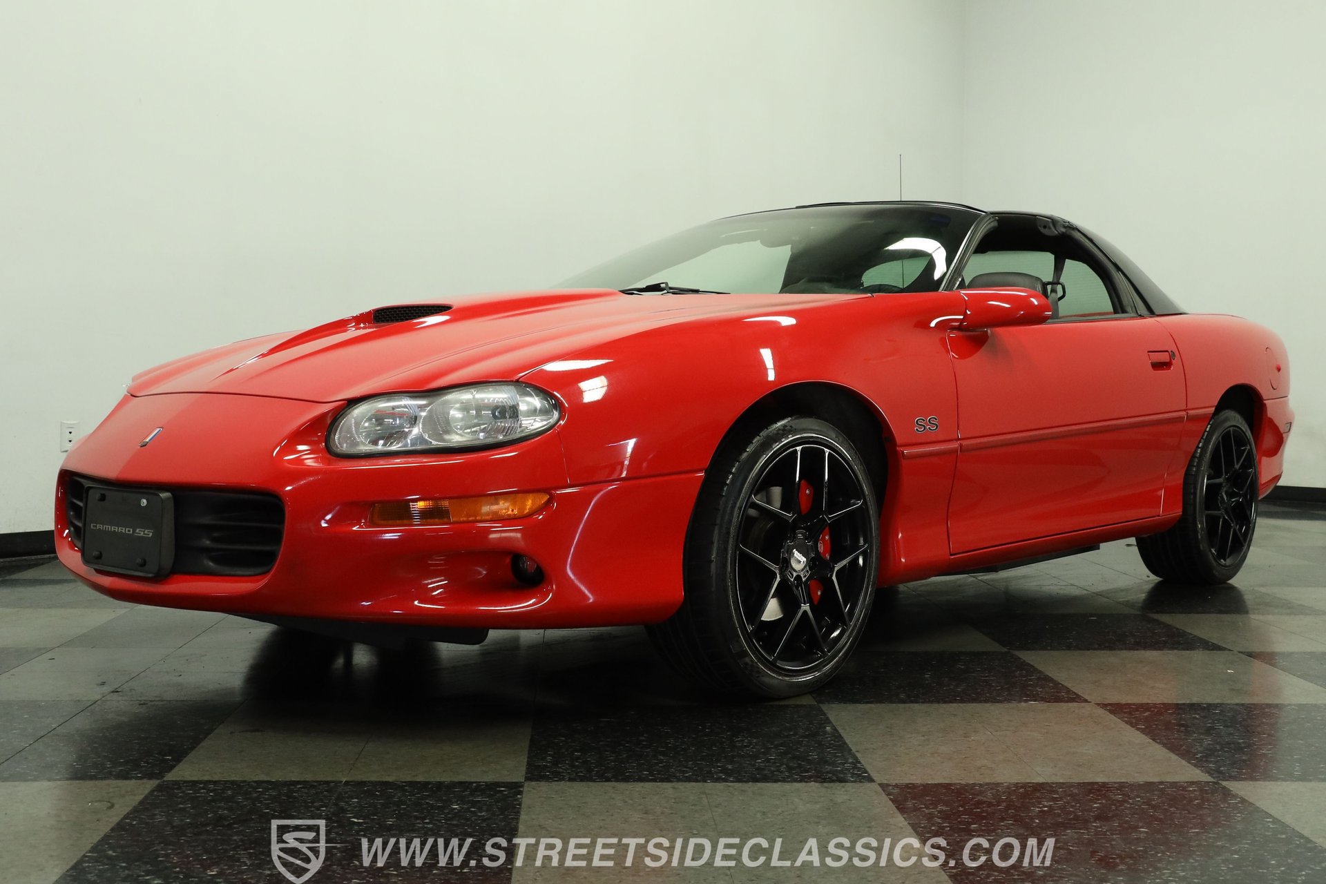 Used 2002 Chevrolet Camaro Z28 w/ SS Performance/Appearance Pkg RWD image 21