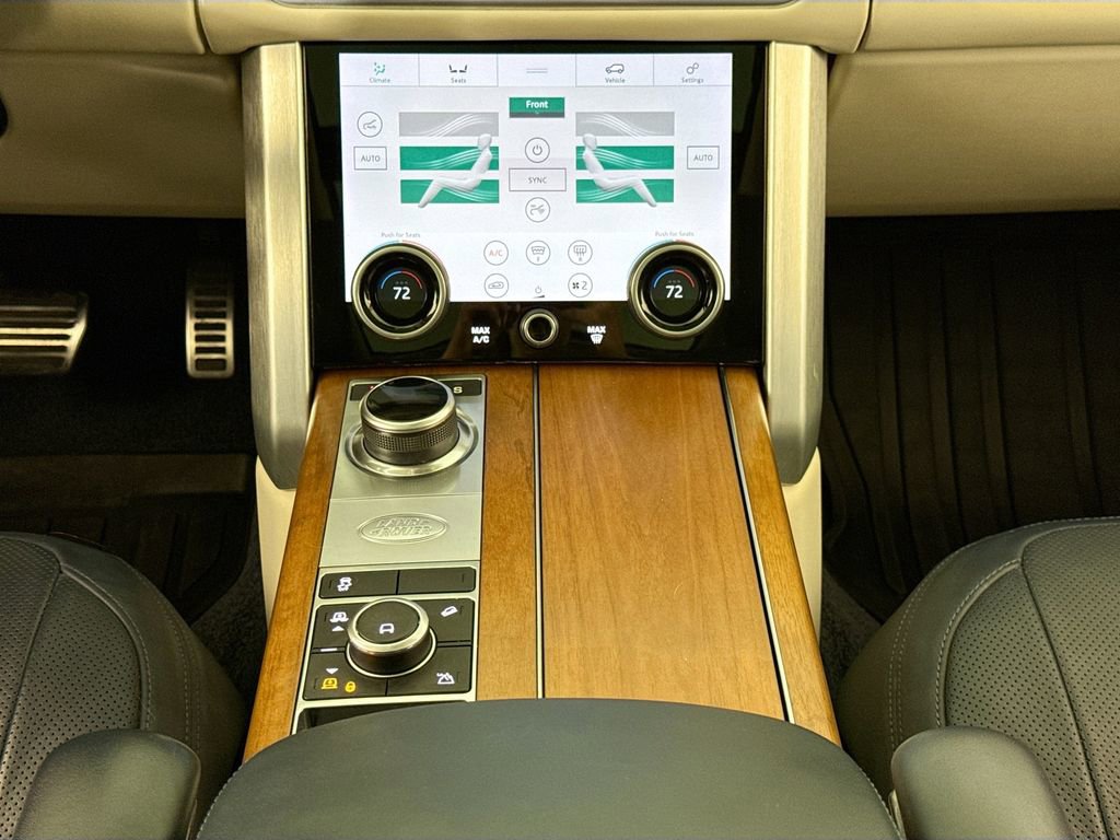 Used 2021 Land Rover Range Rover Westminster Edition image 12