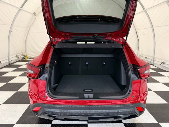 New 2026 Chevrolet Trax RS FWD image 4