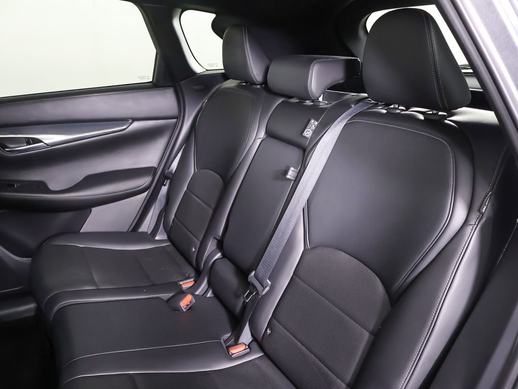 Used 2023 INFINITI QX50 Sport image 32