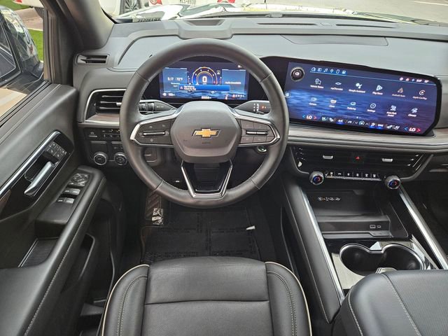 Used 2025 Chevrolet Tahoe Premier RWD image 11