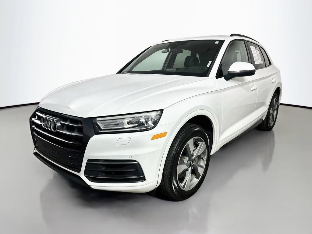 Used 2020 Audi Q5 2.0T Premium w/ Titanium Sport Package AWD/4WD video 3