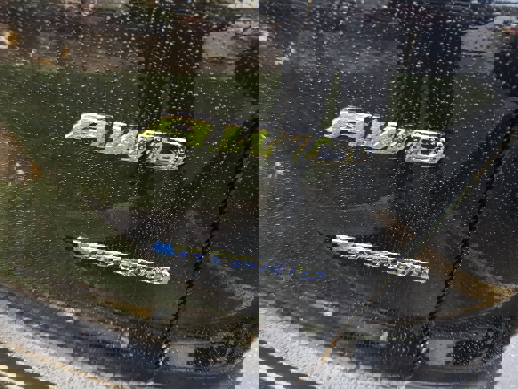 Used 2021 Honda CR-V EX-L image 6