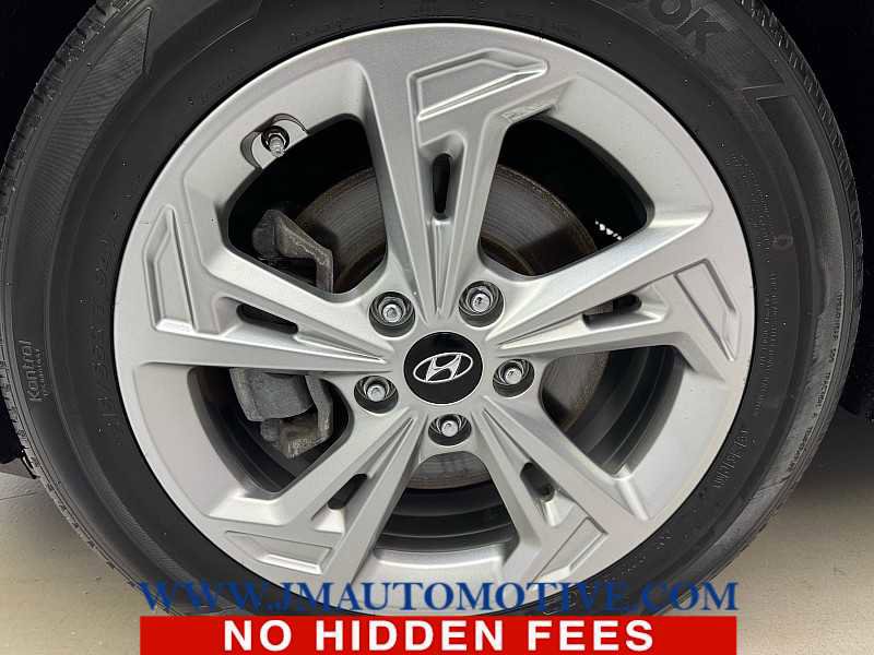 Used 2023 Hyundai Kona SEL image 9