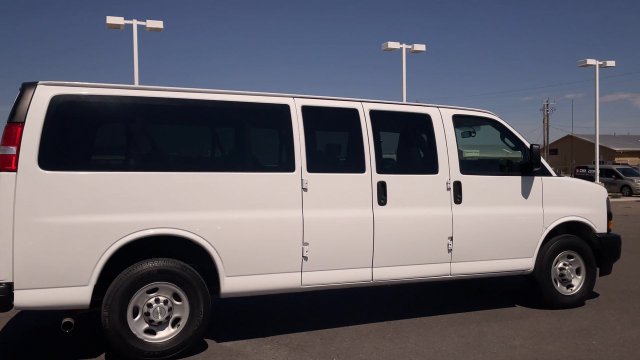 Used 2023 Chevrolet Express 3500 LS RWD image 2