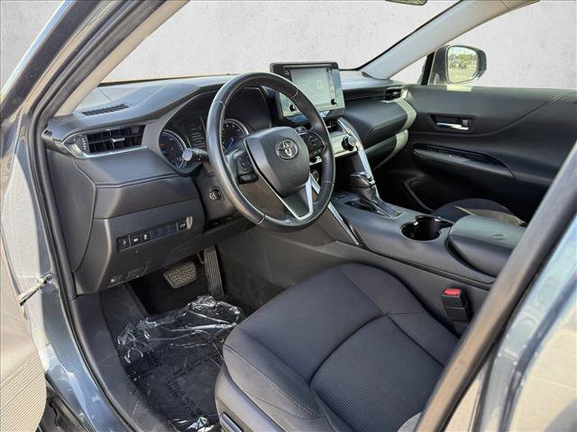 Used 2021 Toyota Venza LE w/ Carpet Mat Package (TMS) AWD/4WD image 10