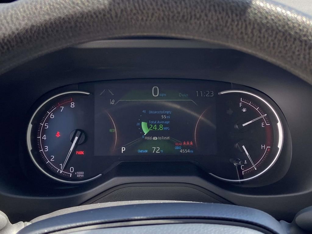 Used 2025 Toyota RAV4 LE image 34