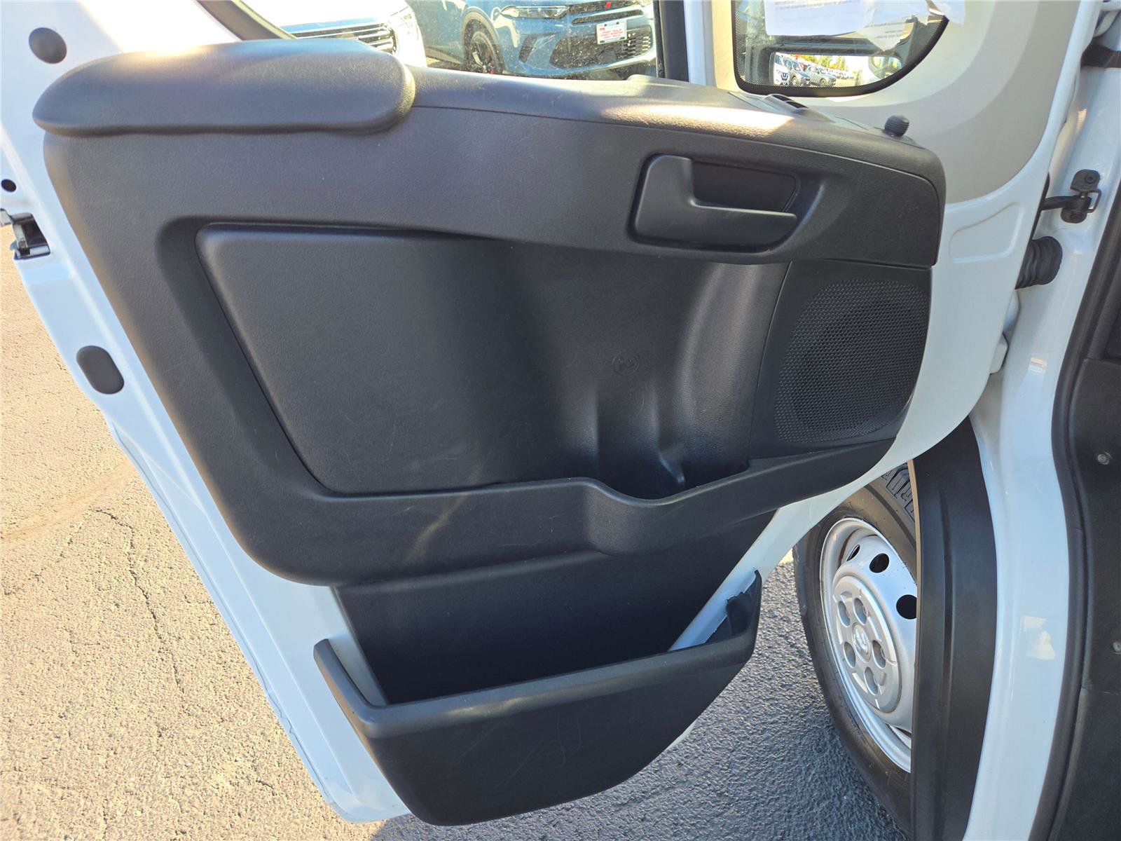 Used 2020 RAM ProMaster 2500 image 20