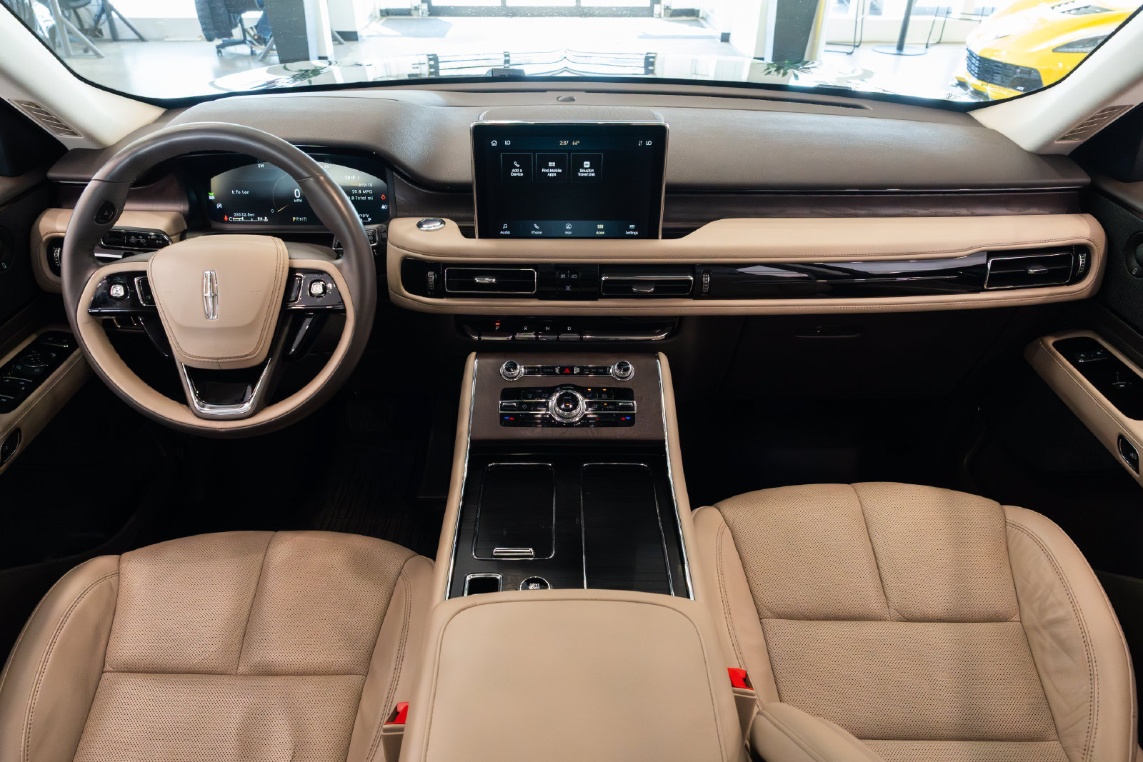 Used 2022 Lincoln Aviator Reserve RWD image 9