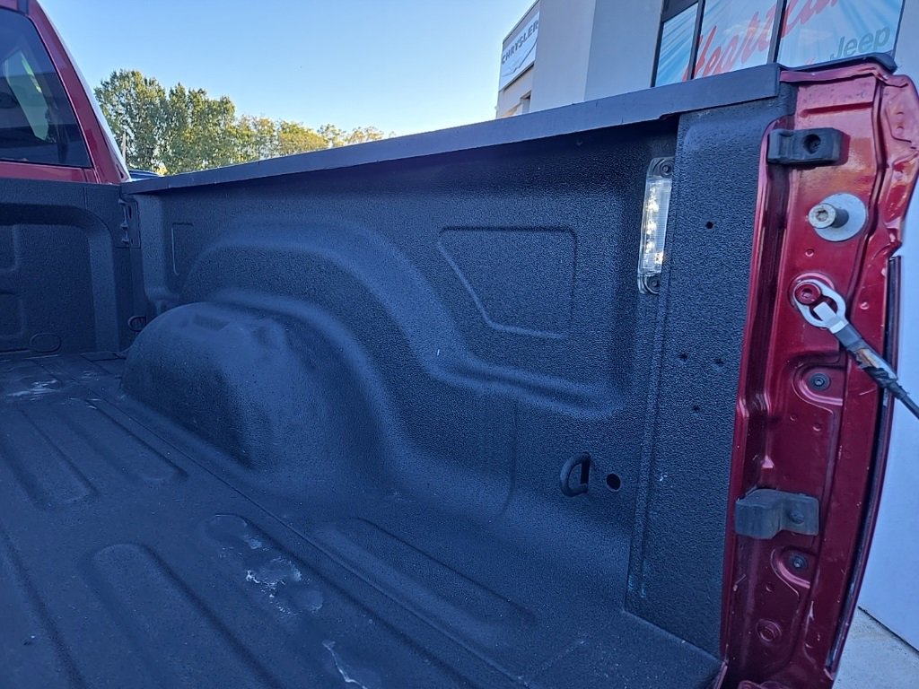 Used 2018 RAM 2500 Tradesman w/ Chrome Appearance Group image 27