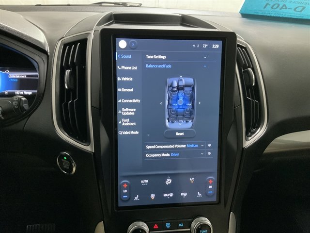 Used 2024 Ford Edge SEL image 31