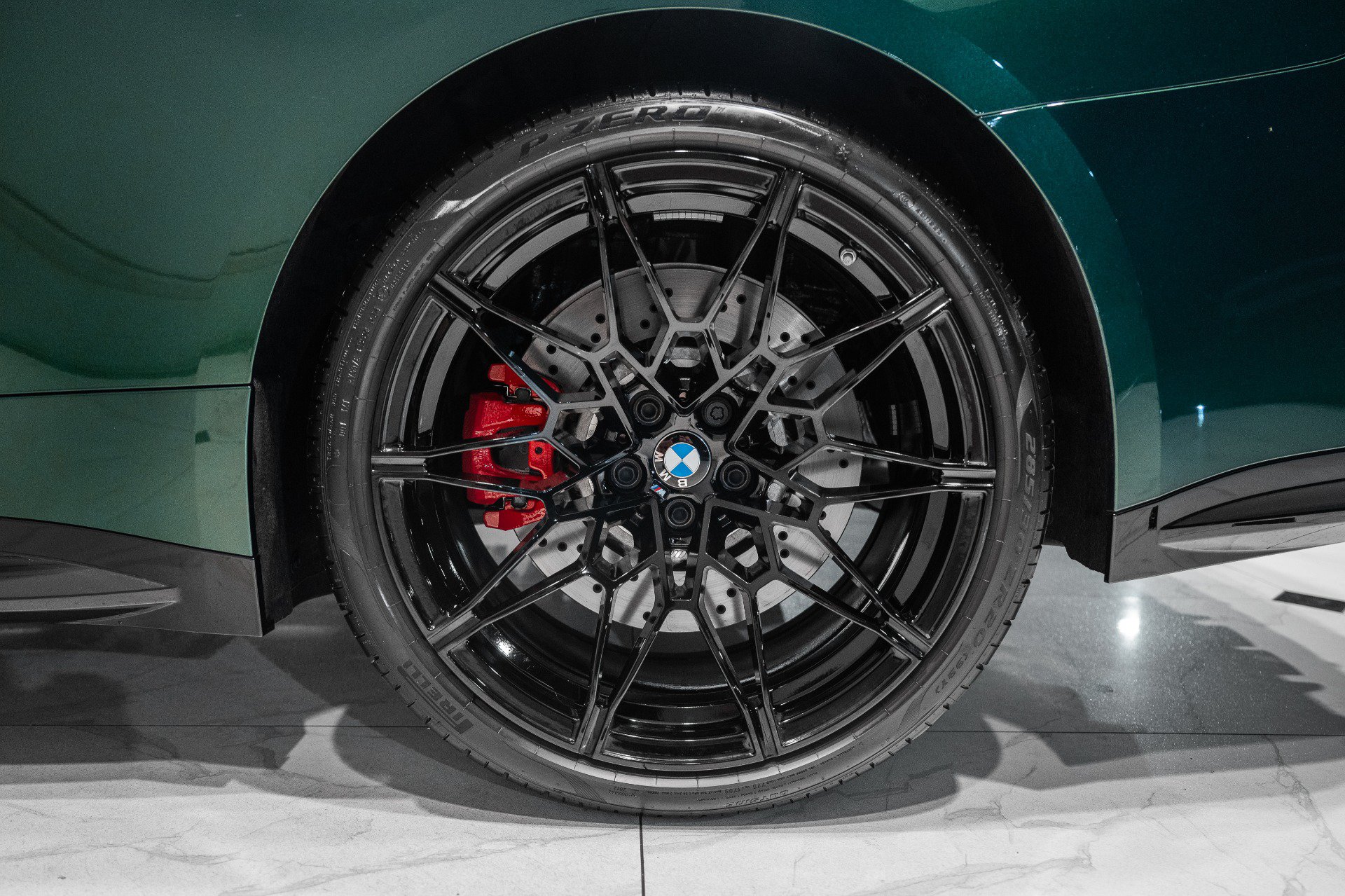 Used 2027 BMW M4 Coupe w/ M Driver's Package RWD image 14