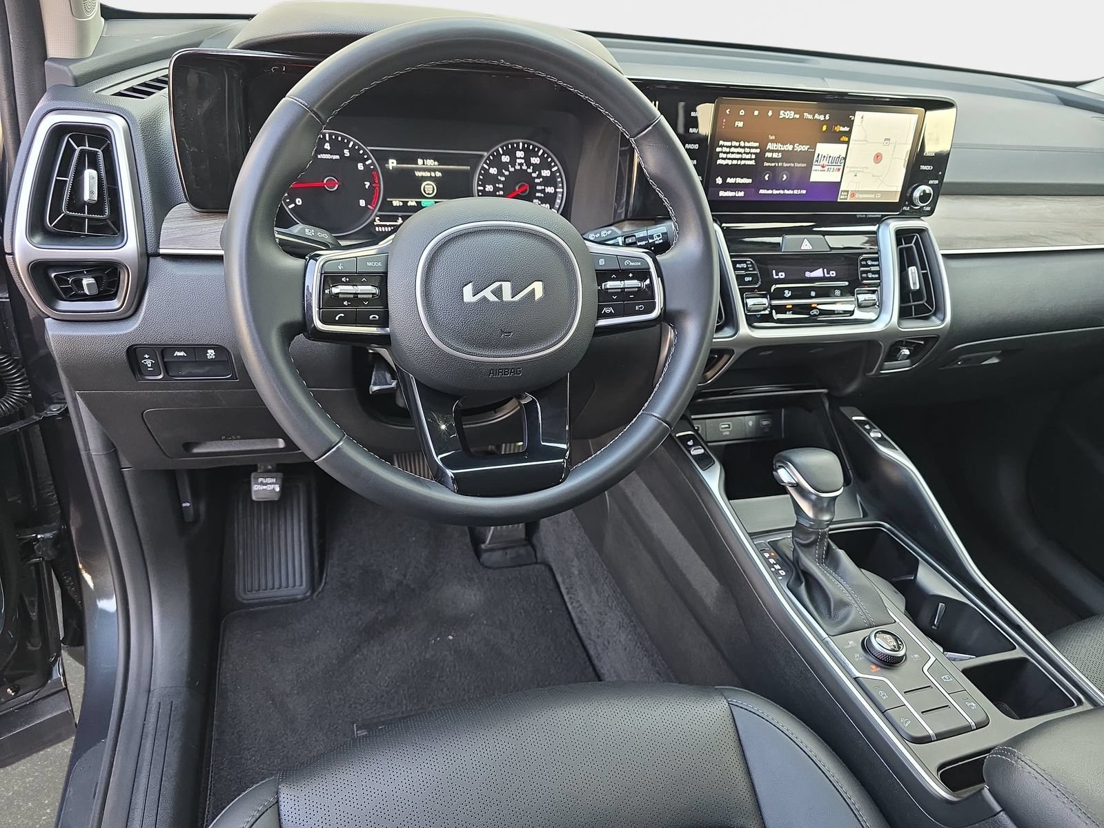 Used 2023 Kia Sorento S w/ Panoramic Sunroof Package AWD/4WD image 19