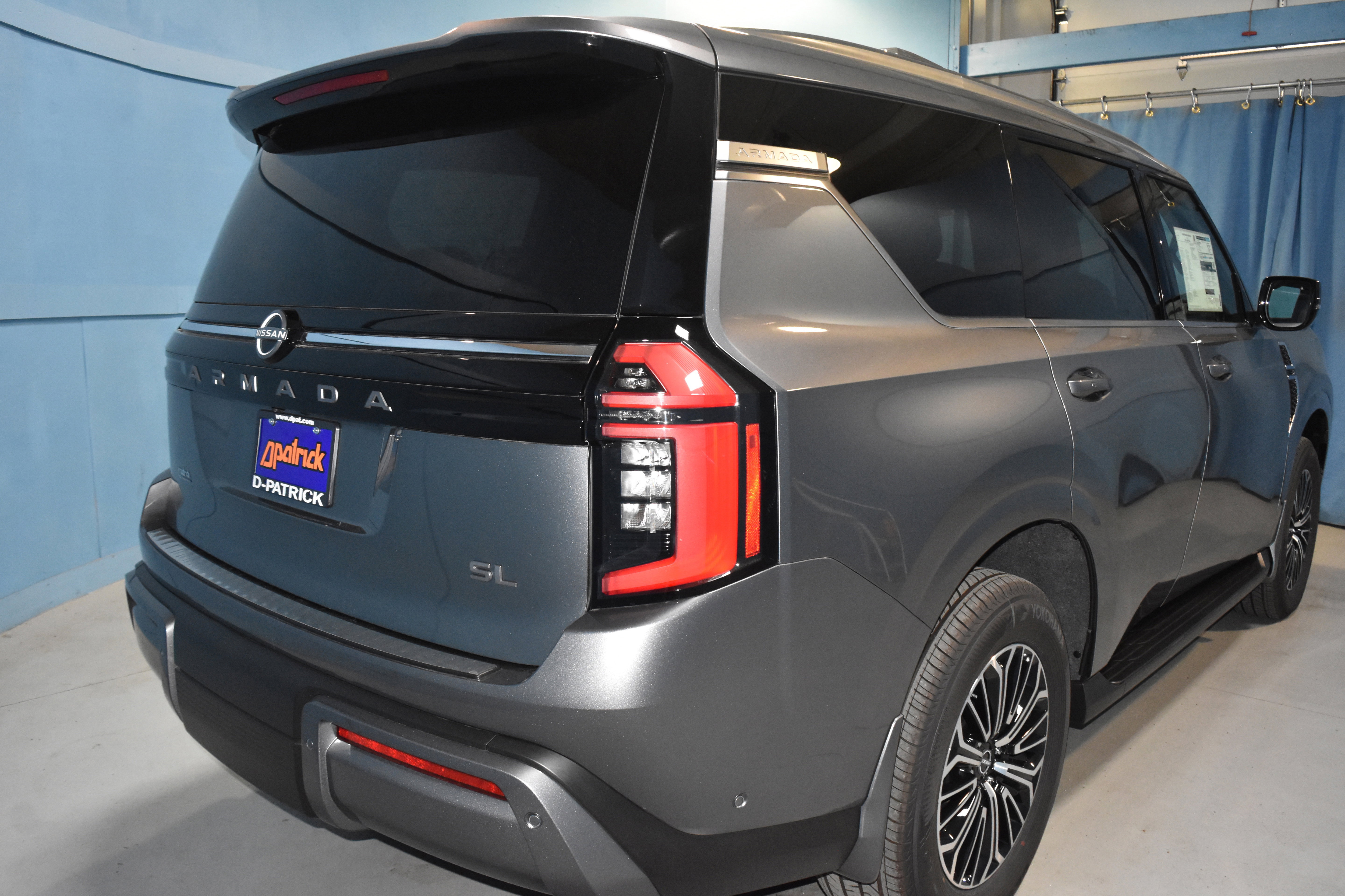 New 2026 Nissan Armada SL w/ Captain's Chari Seat Package image 22