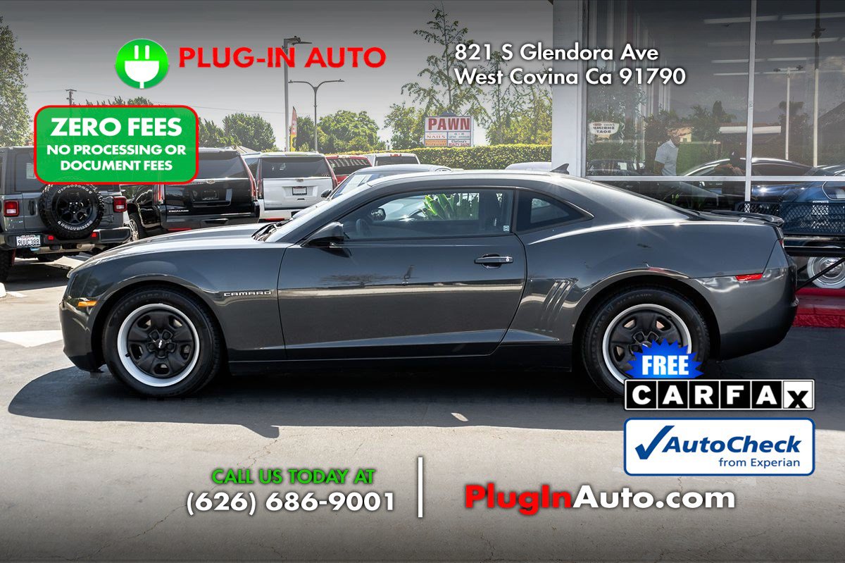 Used 2013 Chevrolet Camaro LS RWD image 5