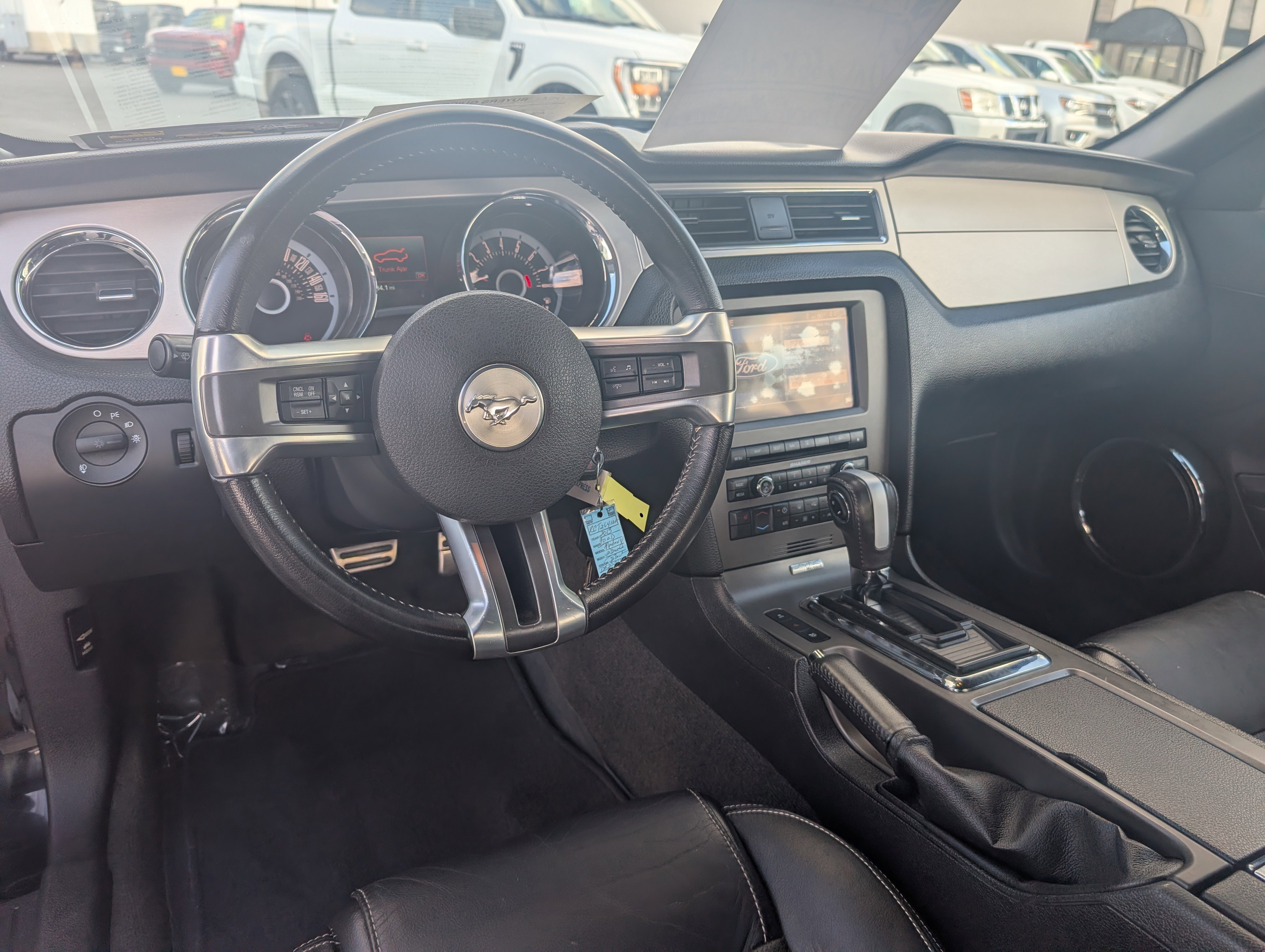Used 2013 Ford Mustang GT Premium w/ Electronics Pkg RWD image 13