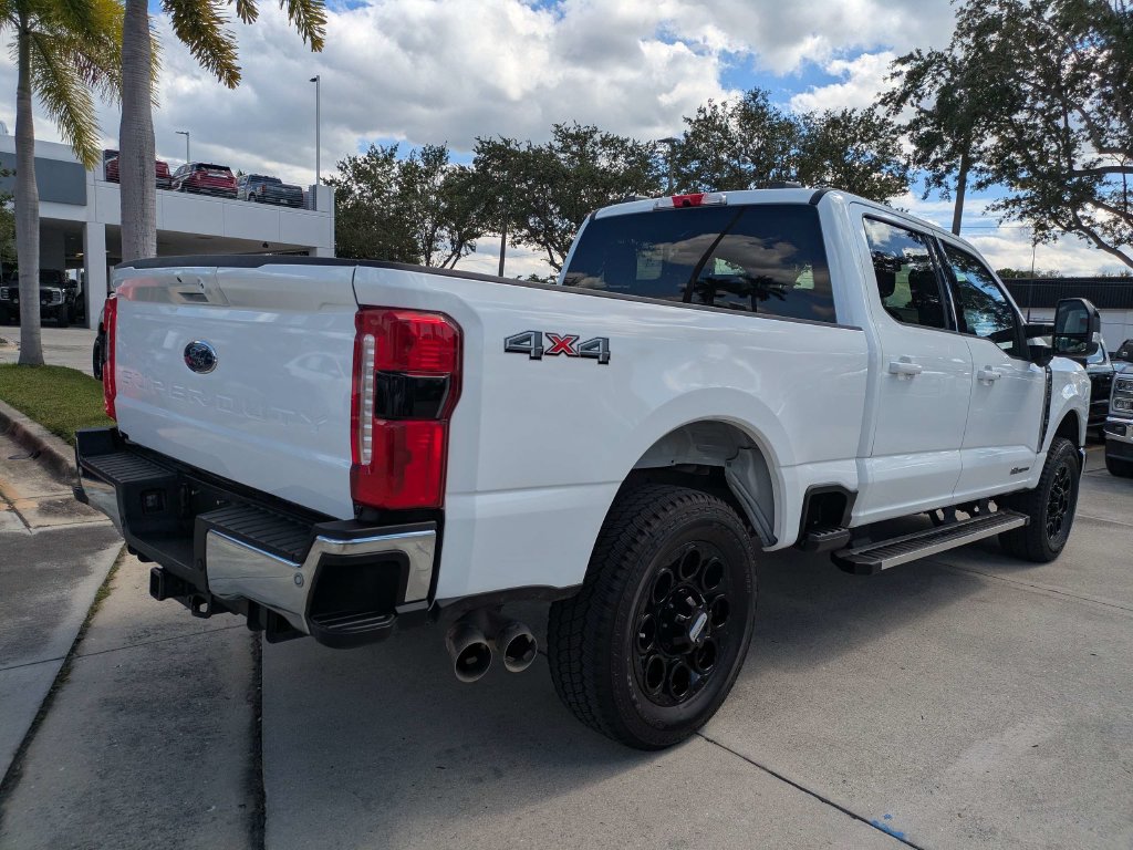 Used 2026 Ford F250 Lariat AWD/4WD image 4