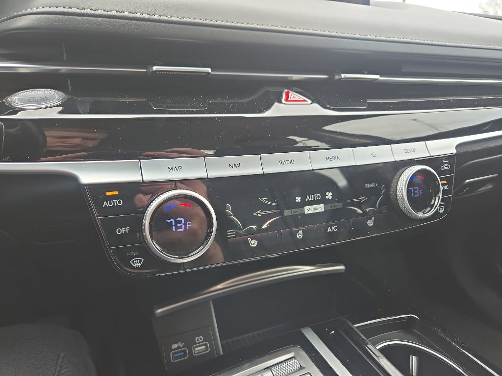 Used 2023 Genesis G80 2.5T image 22