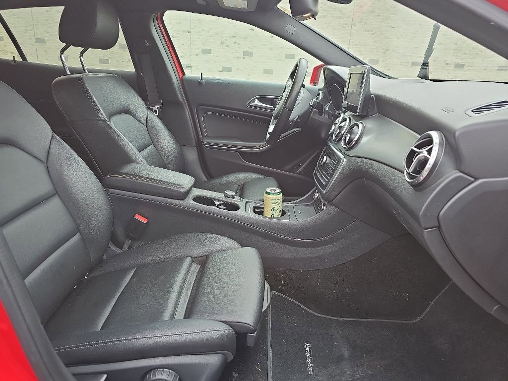 Used 2016 Mercedes-Benz GLA 250 4MATIC image 6
