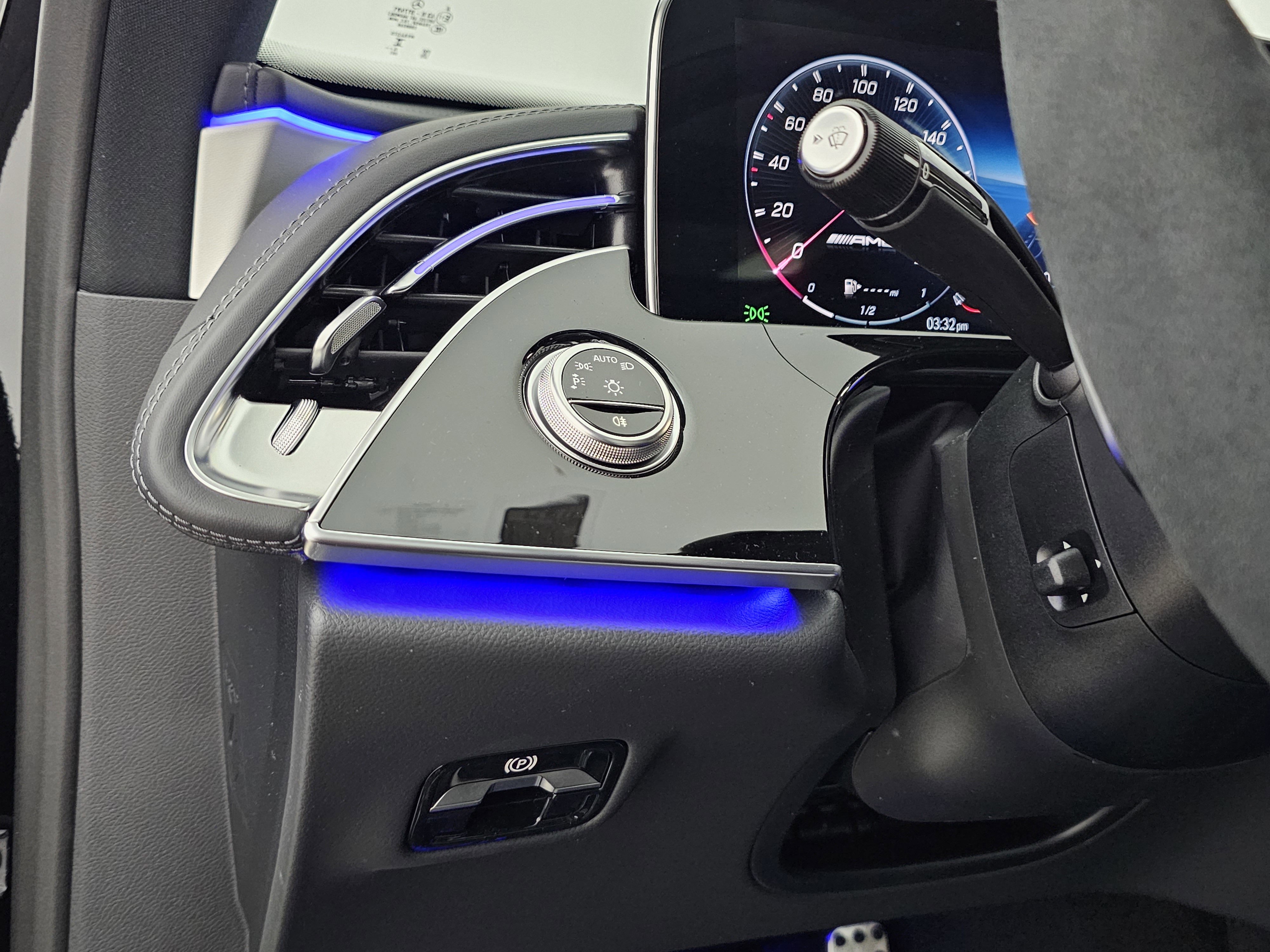New 2026 Mercedes-Benz E 53 AMG e 4MATIC Sedan image 9