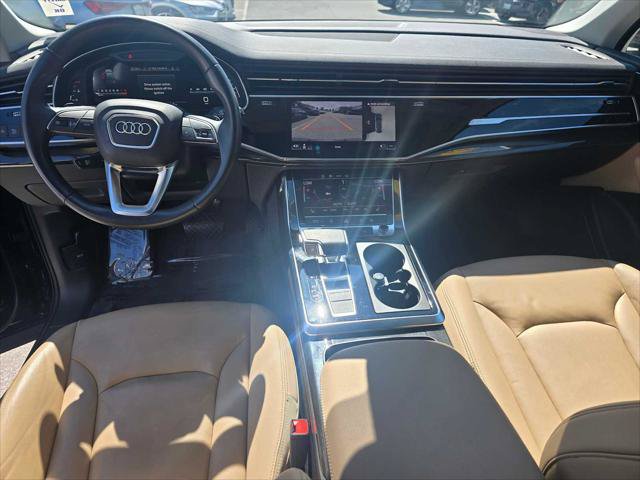 Used 2023 Audi Q7 3.0T Premium w/ Convenience Package AWD/4WD image 21